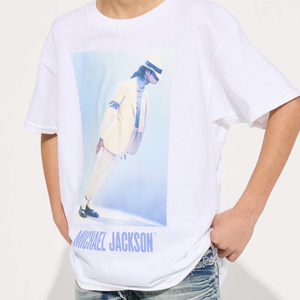 Smooth Criminal Short Sleeve Graphic Tshirt